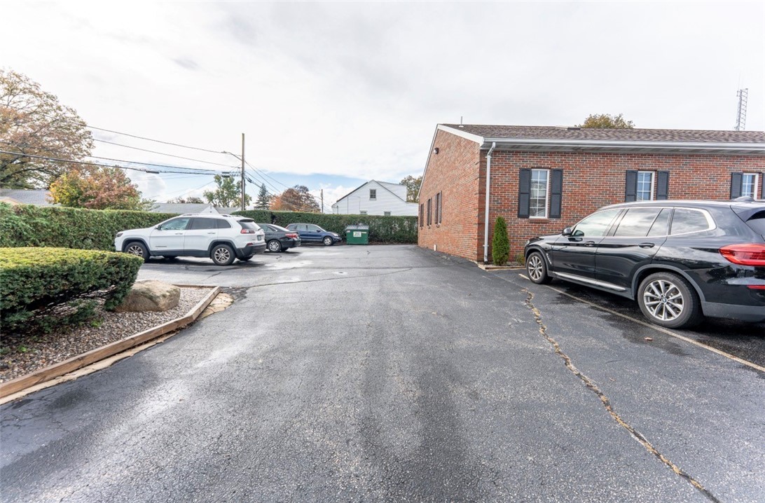 1822 Mineral Spring Avenue