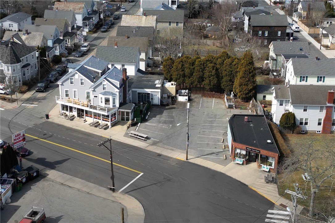 3 7 Carroll Avenue