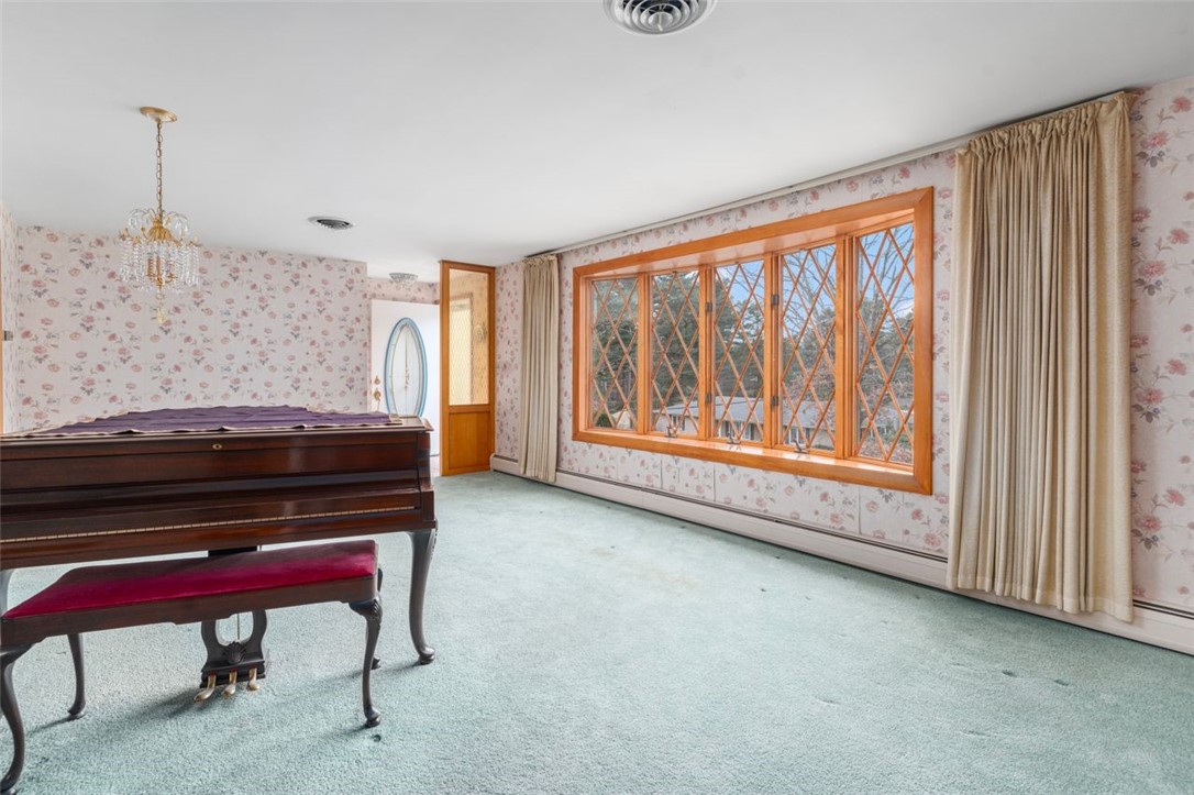 28 Wisteria Drive