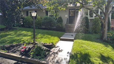 71 Steven Drive West Warwick RI 02893