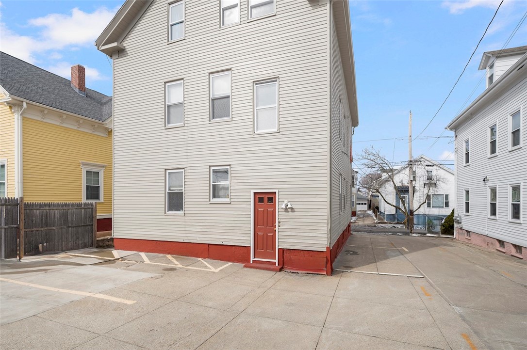 102 Penn Street