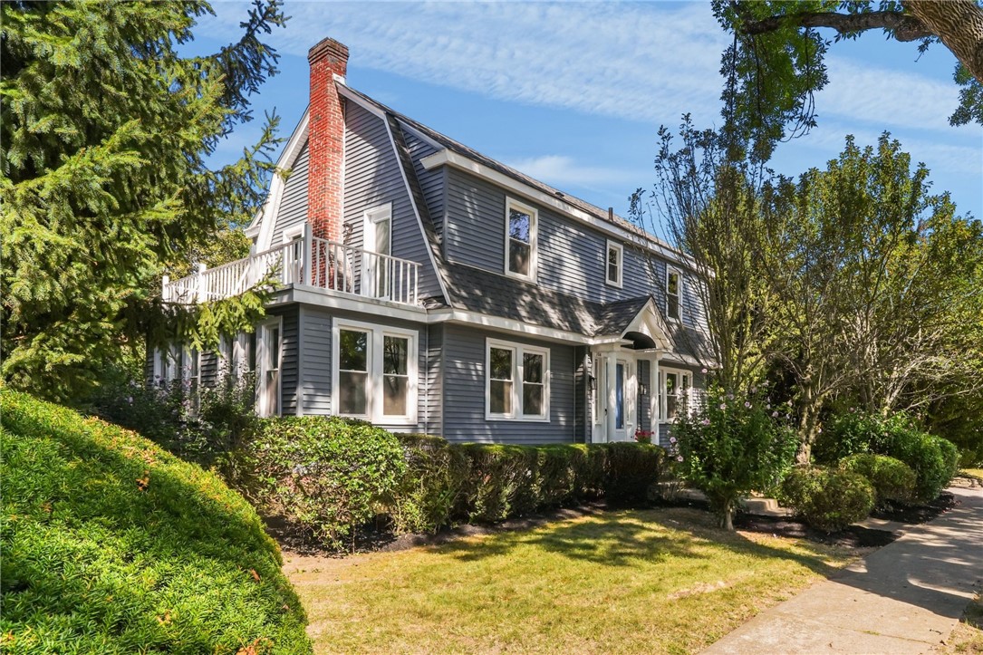 104 Gentian Avenue