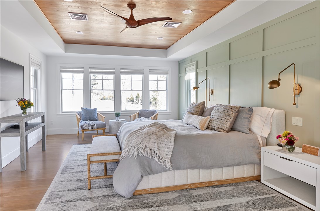 North Kingstown, Rhode Island, 02852, United States, 5 Bedrooms Bedrooms, ,5 BathroomsBathrooms,Residential,Active,2032394