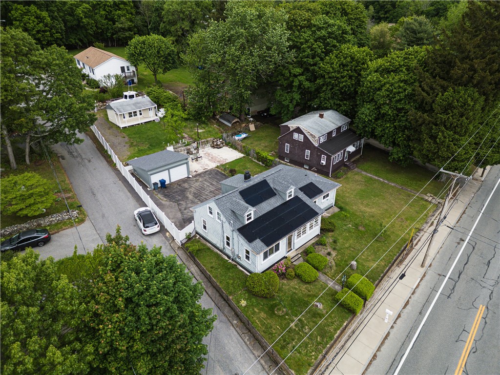 258 Simmonsville Avenue