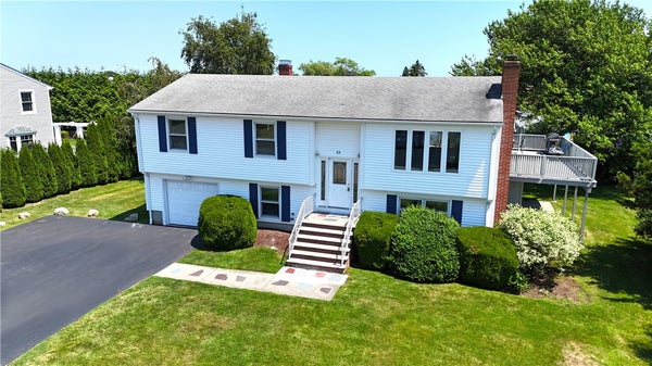 33 GLENDALE RD, NARRAGANSETT, RI 02882 - Image c2610f40e5dbffb62b3c9e73cbb7fd28/3320236092