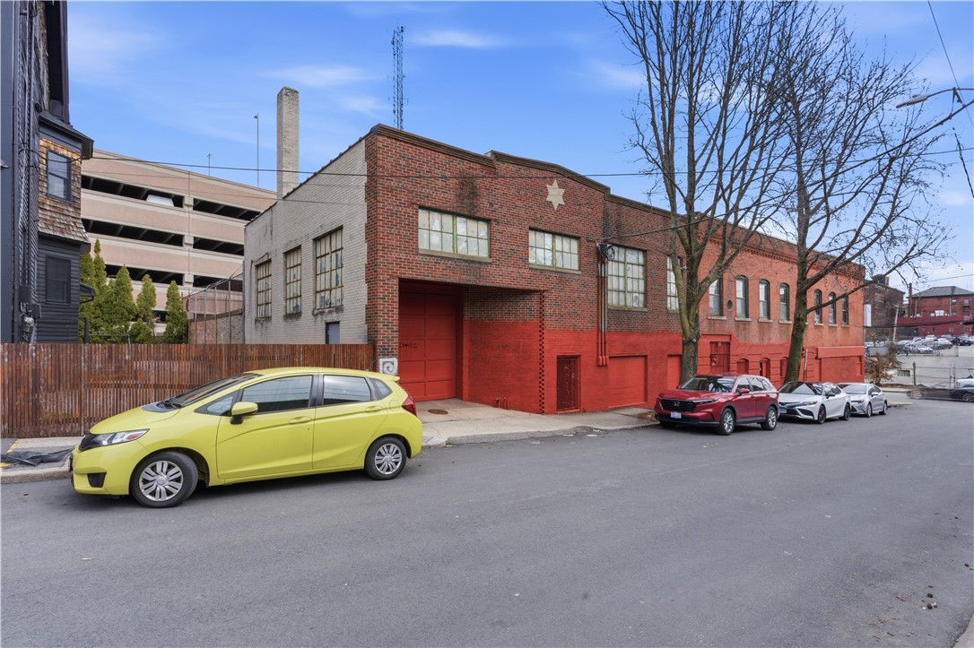 361 West Fountain Street