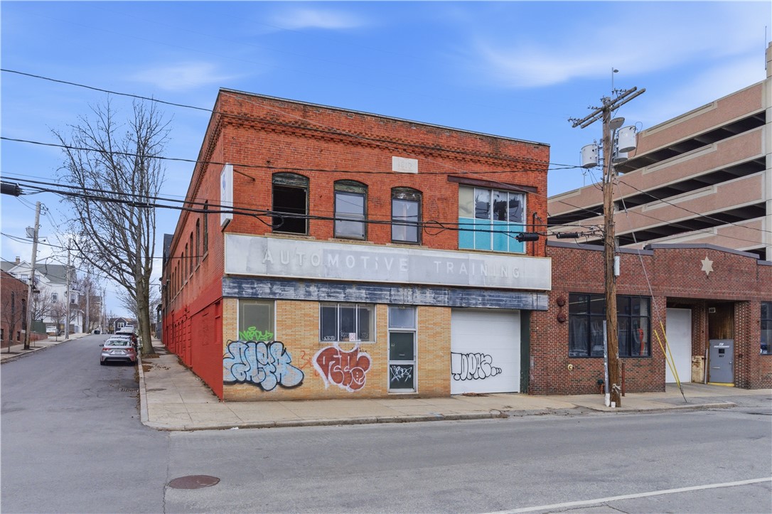 361 West Fountain Street