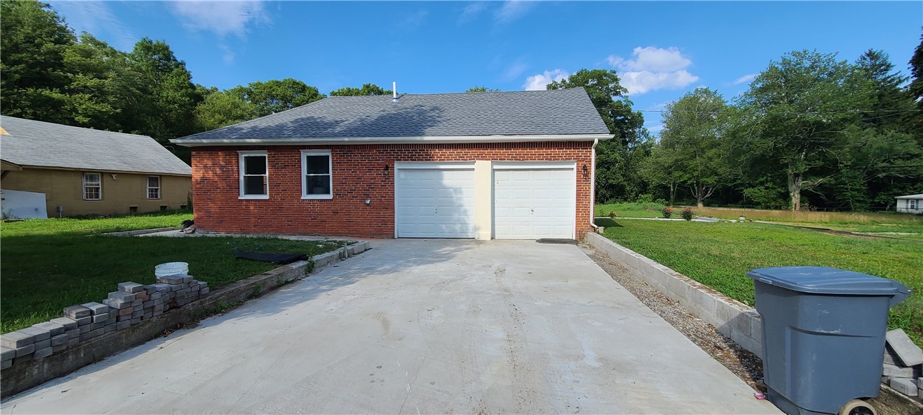 945 Danielson Pike
