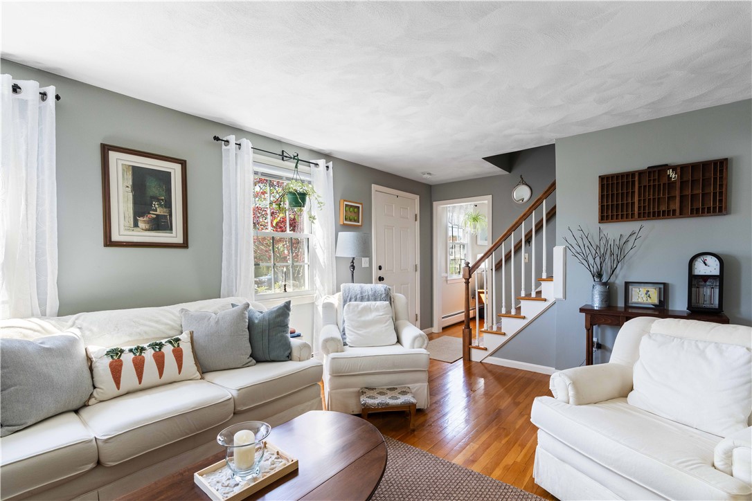 43 Academy Avenue