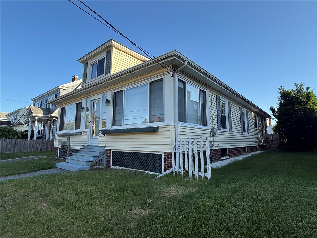 28 Richland Street