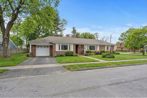 1 Little Street East Providence RI 02916