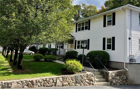 361 Privilege Street 2L Woonsocket RI 02895