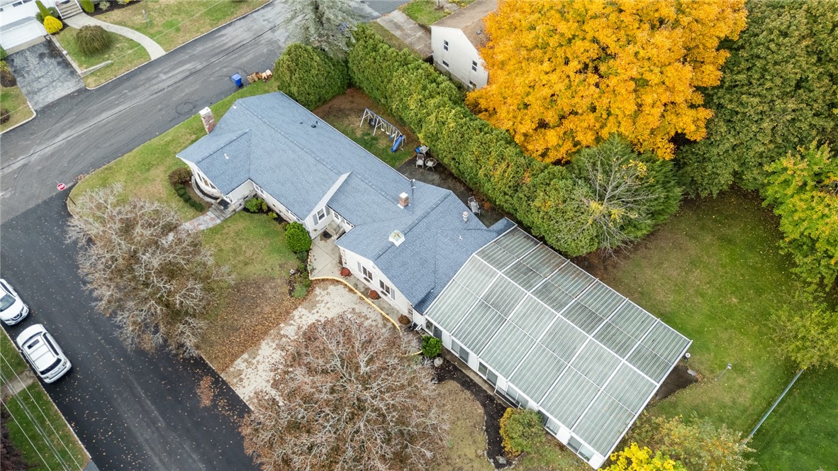 2 Oak Grove Boulevard