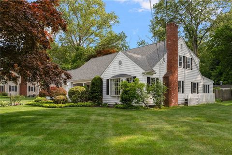 24 Kirkbrae Drive Lincoln RI 02865