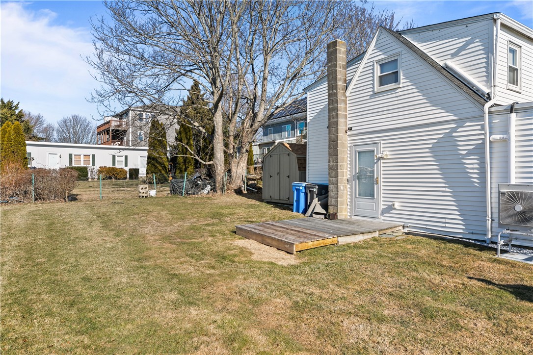 Middletown, Rhode Island 02842, United States, 1 Bedroom Bedrooms, ,2 BathroomsBathrooms,Residential,Active,16831