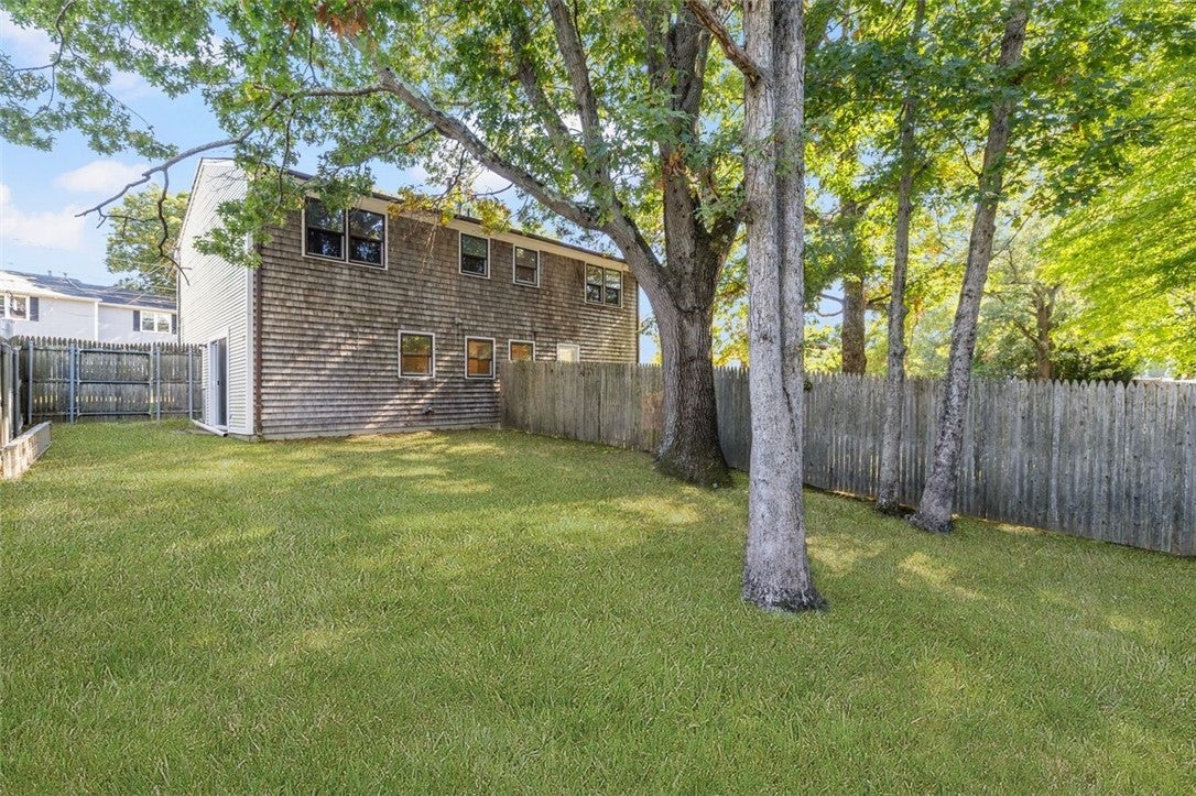 131 Kenyon Avenue 133