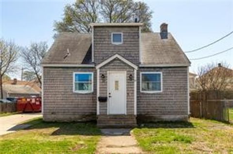 27 Aiken Street Pawtucket RI 02861