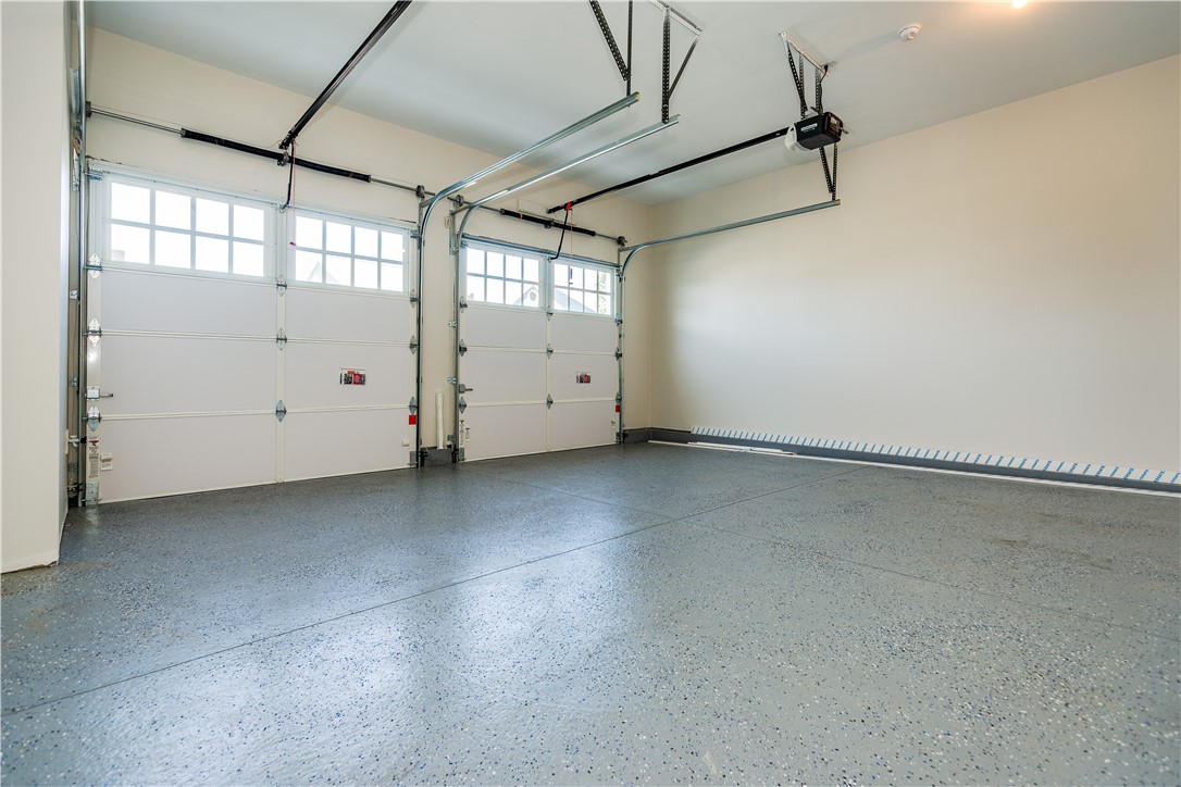 Coventry, Rhode Island 02816, United States, 3 Bedrooms Bedrooms, ,3 BathroomsBathrooms,Residential,Active,175756