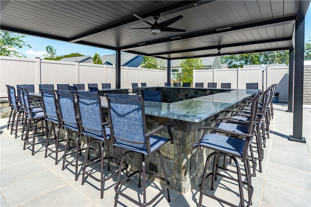 Coventry, Rhode Island 02816, United States, 3 Bedrooms Bedrooms, ,3 BathroomsBathrooms,Residential,Active,175756