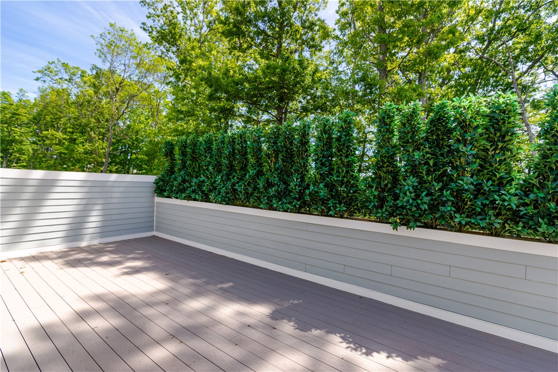 Coventry, Rhode Island 02816, United States, 3 Bedrooms Bedrooms, ,3 BathroomsBathrooms,Residential,Active,175756