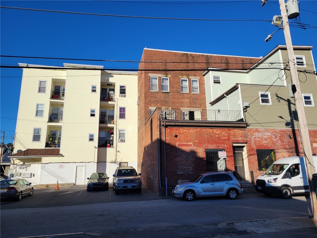 747 753 Broad Street