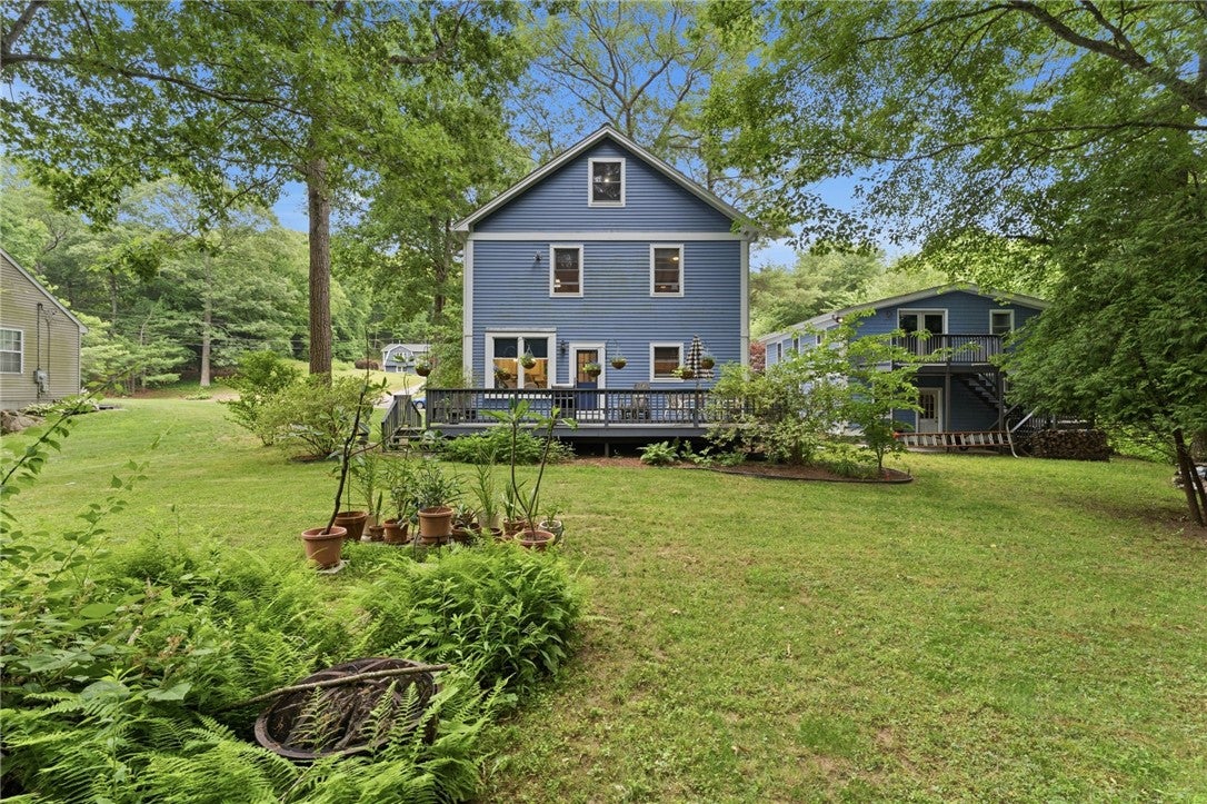 27 Saratoga Avenue