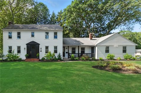 121 Hedgerow Drive Warwick RI 02886