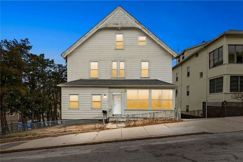 526 Bernon Street Woonsocket RI 02895