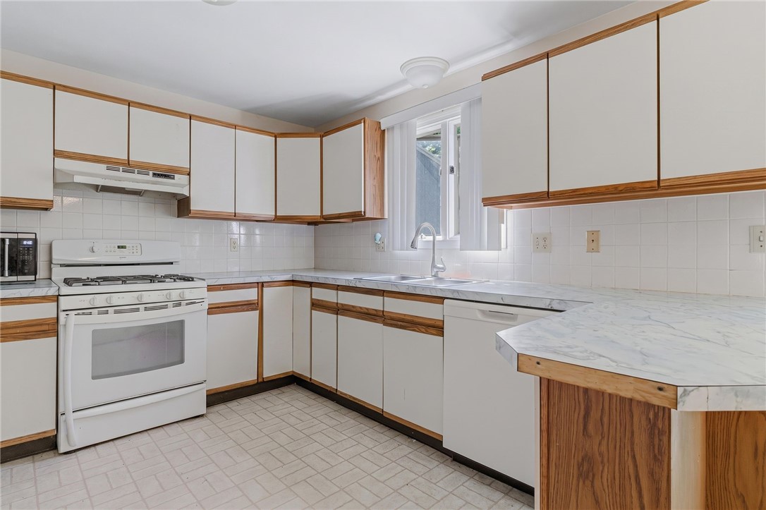 9 Tamarac Drive D