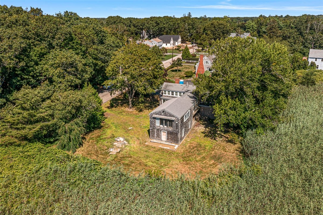 150 Alfred Drowne Road