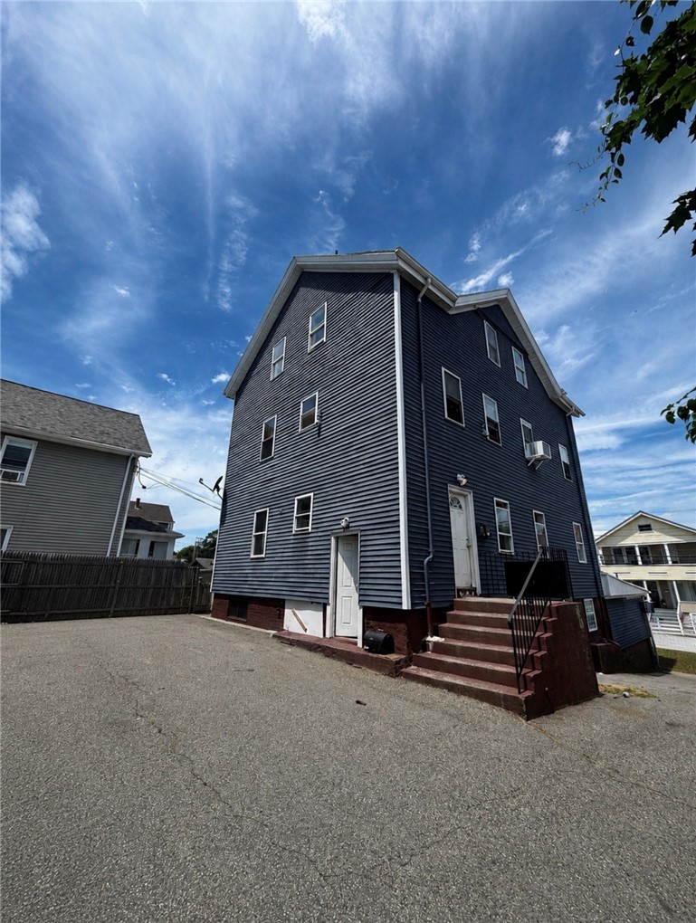 718 Mineral Spring Avenue