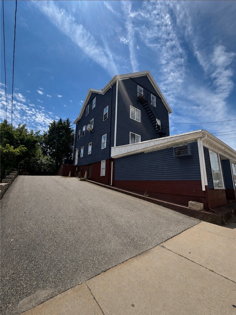 718 Mineral Spring Avenue