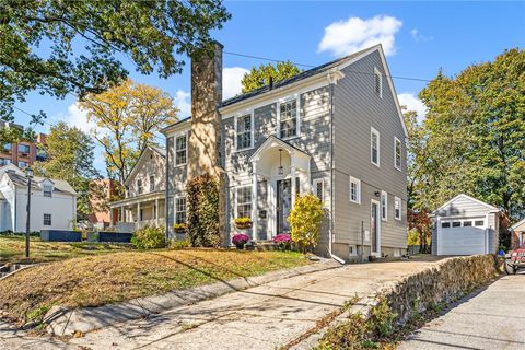 172 Chace Avenue Providence RI 02906