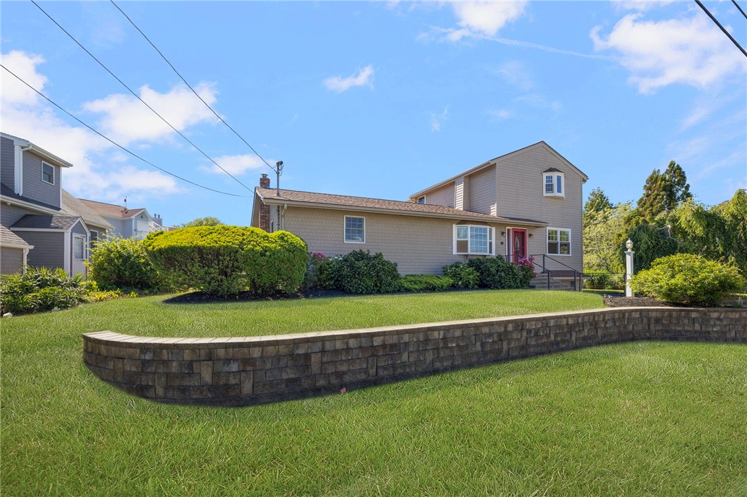 3 Larch Avenue