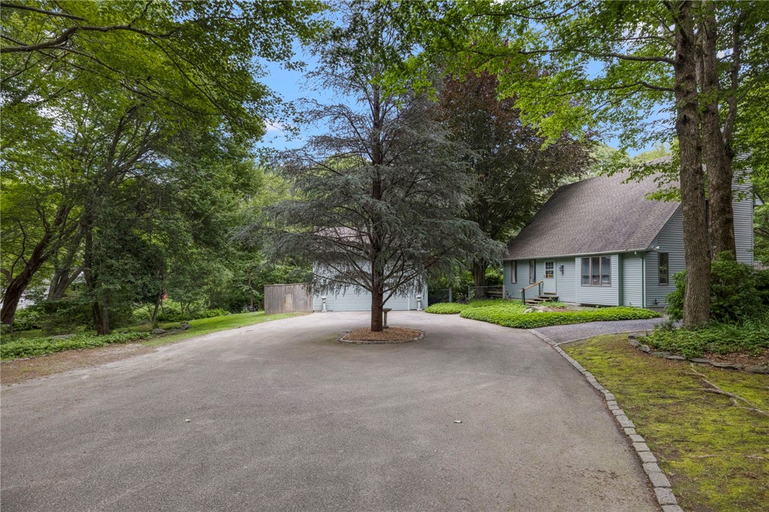 930 North Main Road