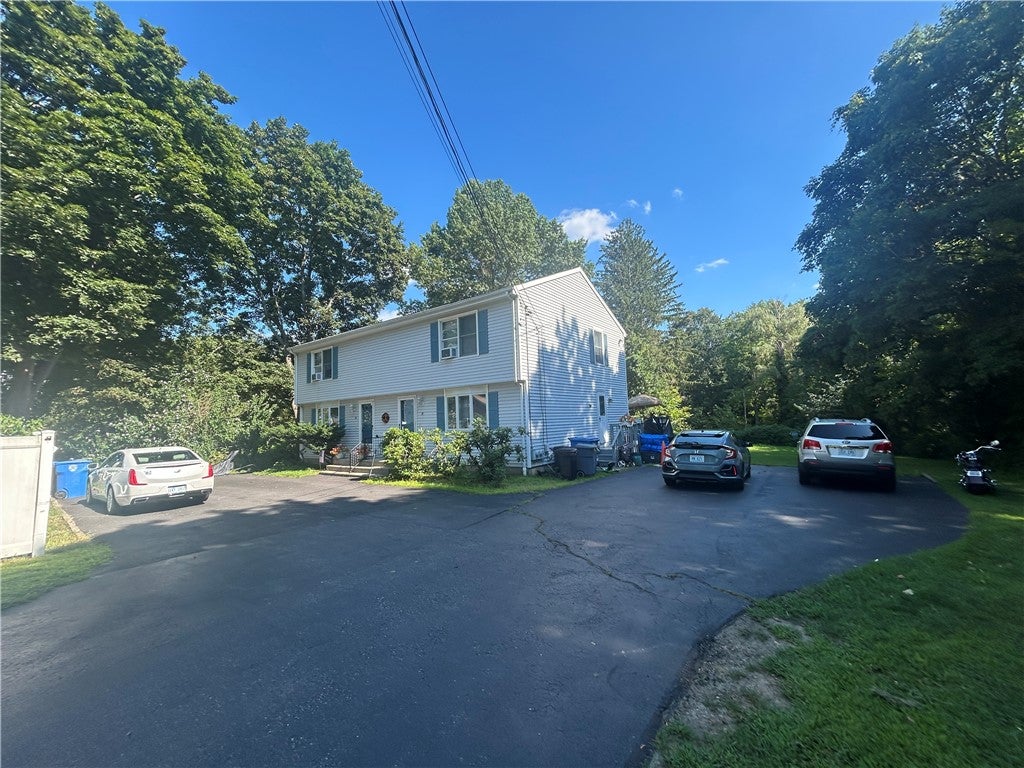 16 Manville Avenue 18
