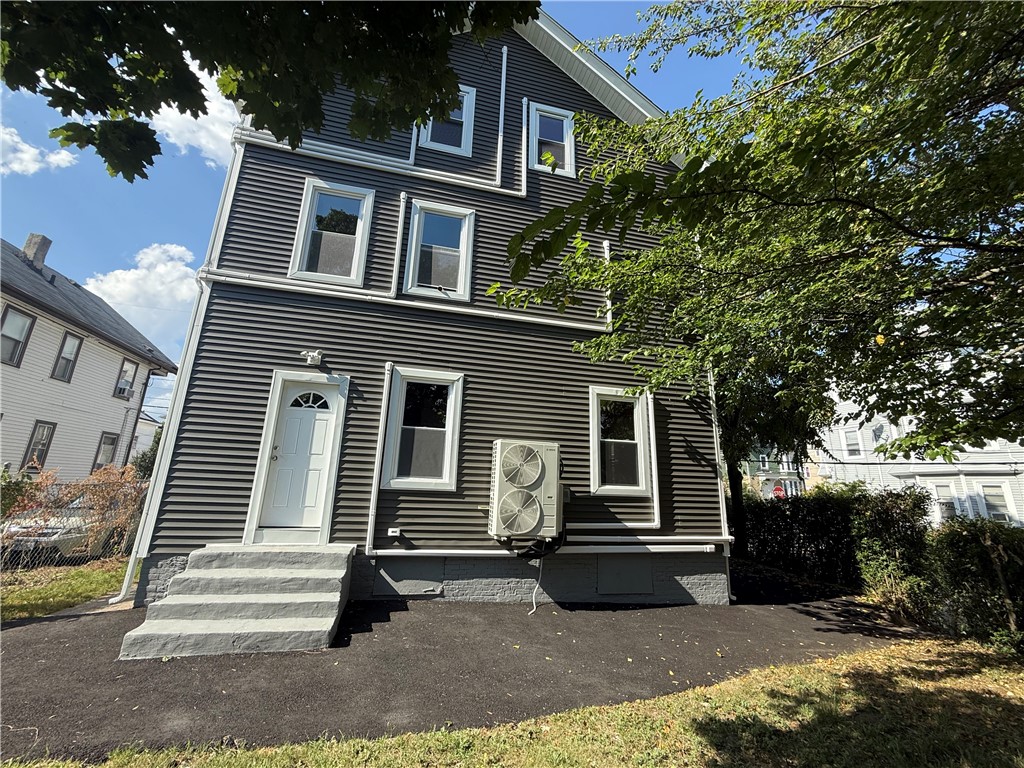 60 Whittier Avenue