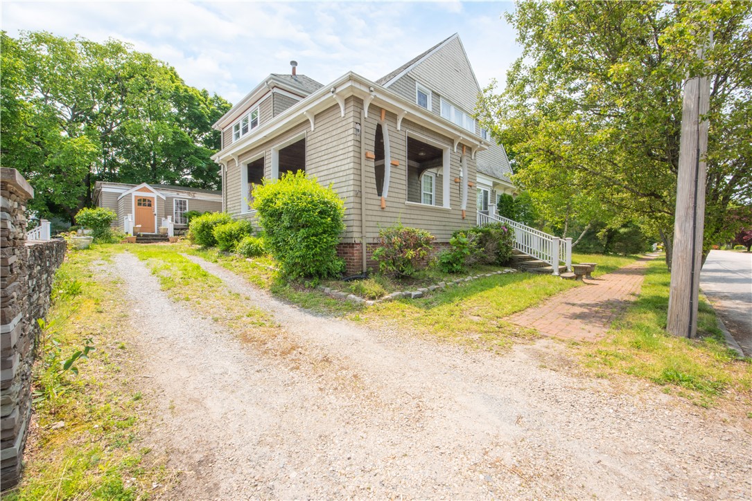14 Bartlett Avenue