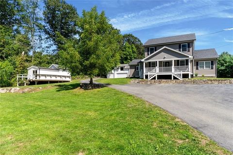 311 Hope Road Cranston RI 02921
