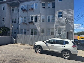 10 Barnes Street 12