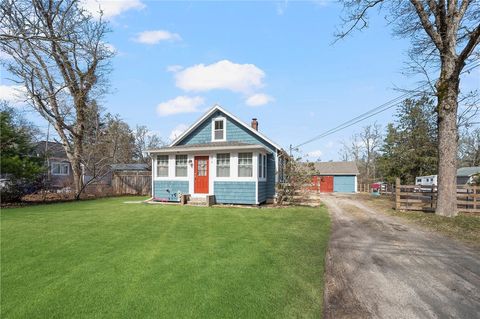 275 Usquepaugh Road South Kingstown RI 02892