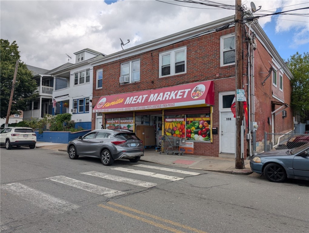 196 Pocasset Avenue