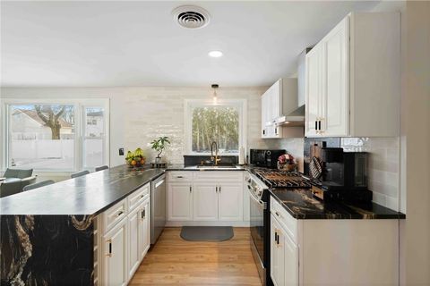 6 Flanders Street Johnston RI 02919