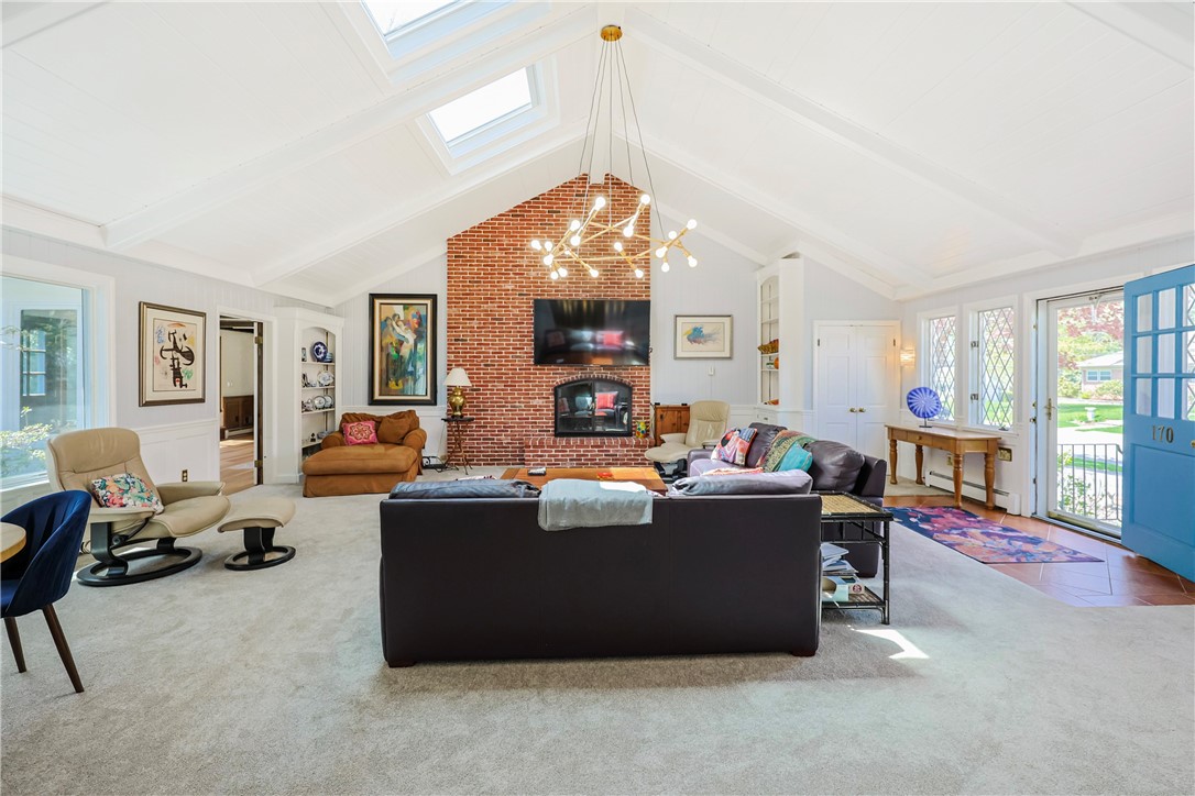 170 Summit Drive