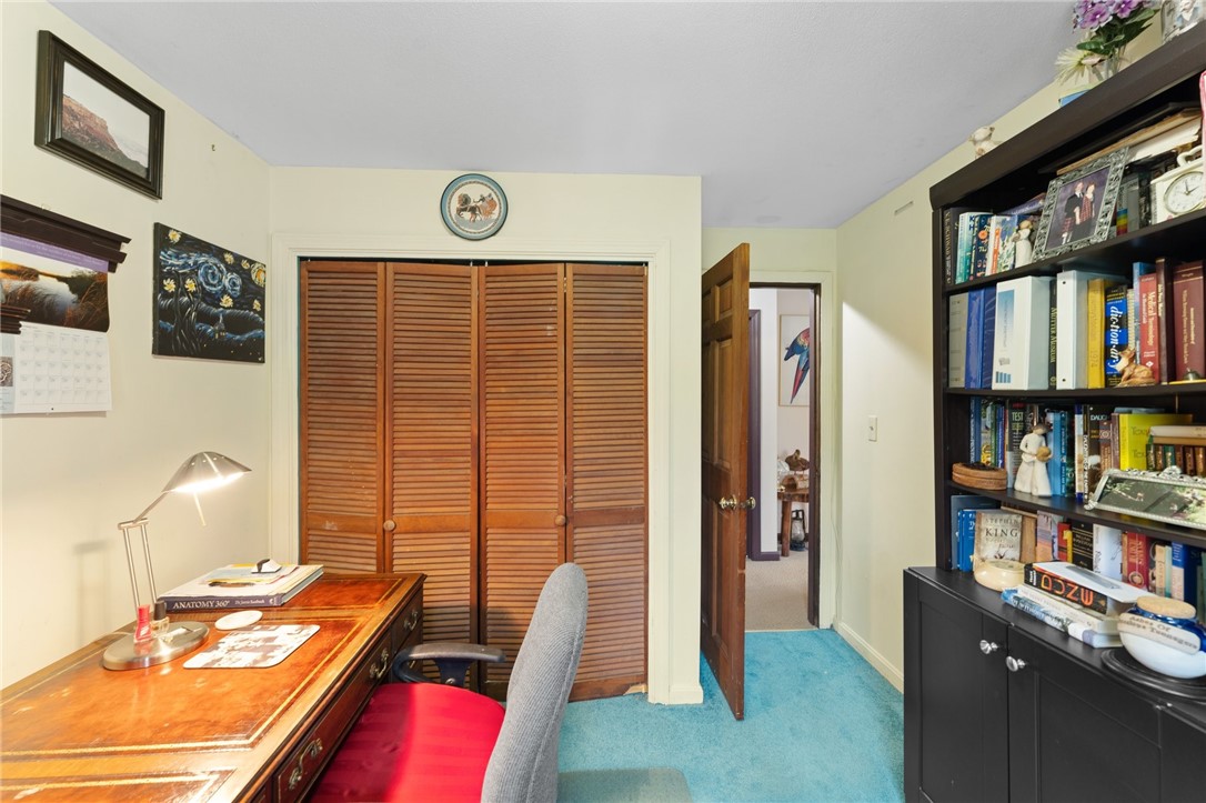 Richmond, Rhode Island 02892, United States, 3 Bedrooms Bedrooms, ,2 BathroomsBathrooms,Residential,Pending,200597