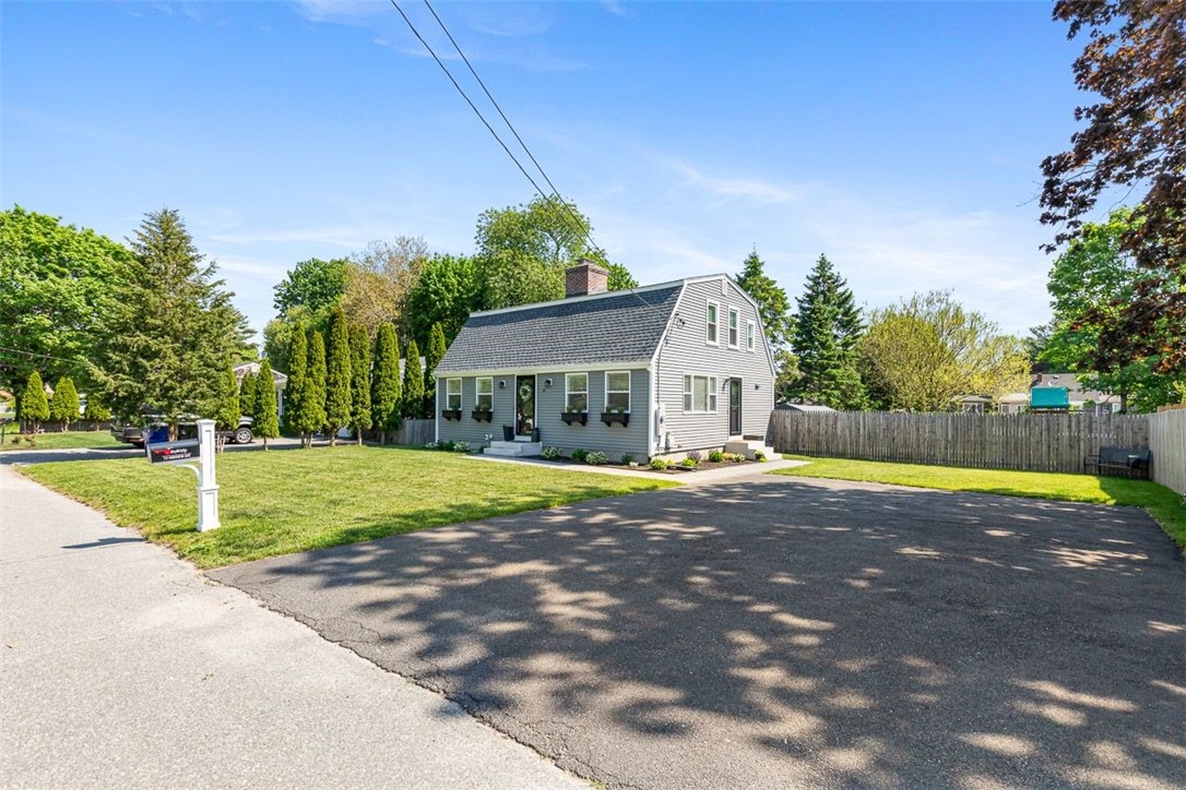 12 Highview Avenue