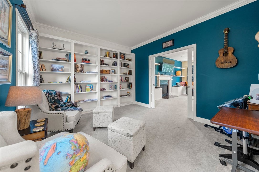 365 Cottrell Road