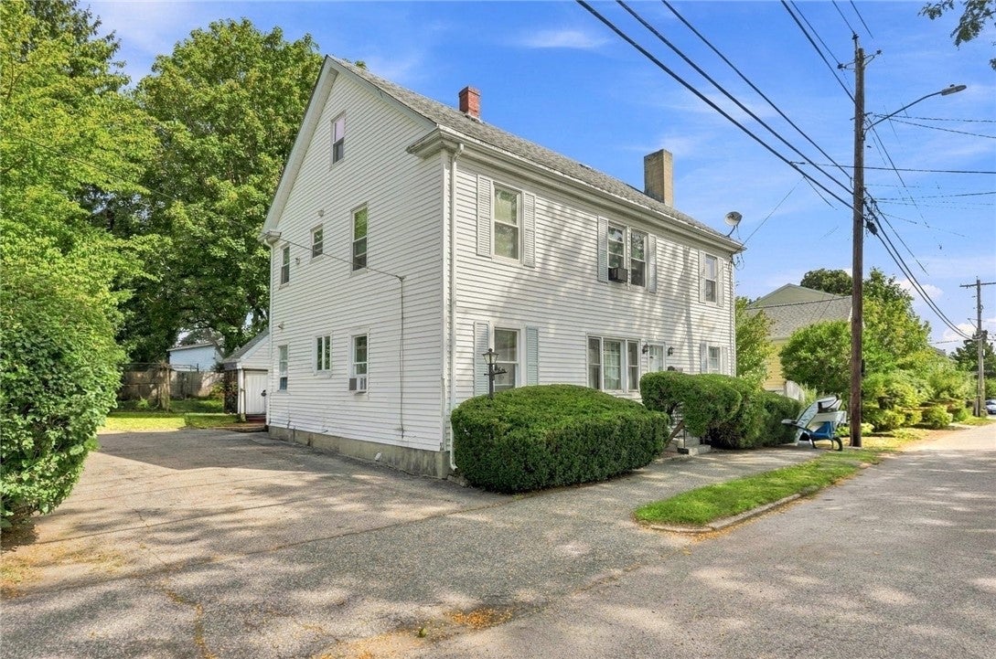 41 Mount Hope Avenue
