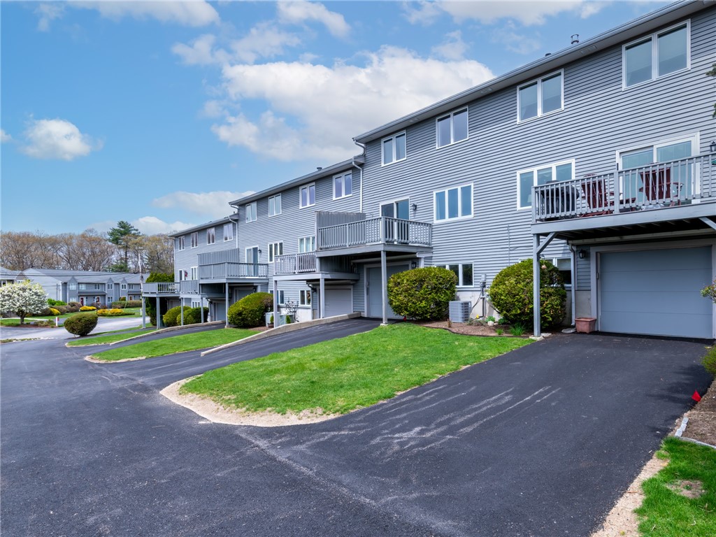 40 Waterview Drive B