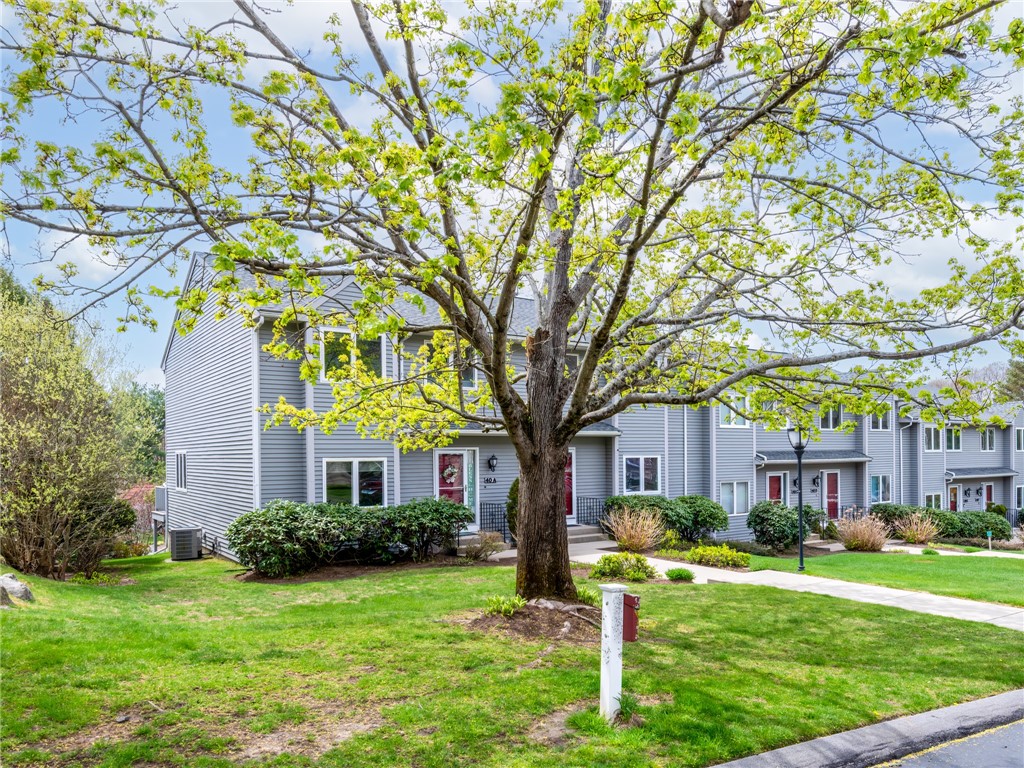 40 Waterview Drive B